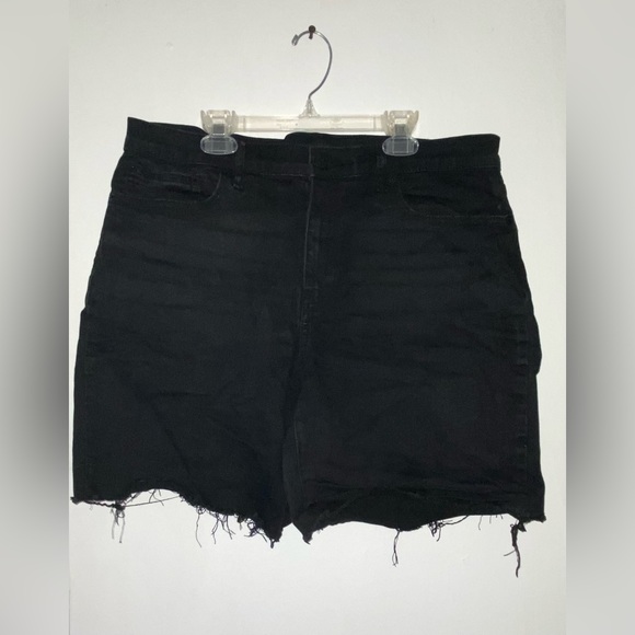 Calvin Klein Black Shorts - Picture 1 of 4